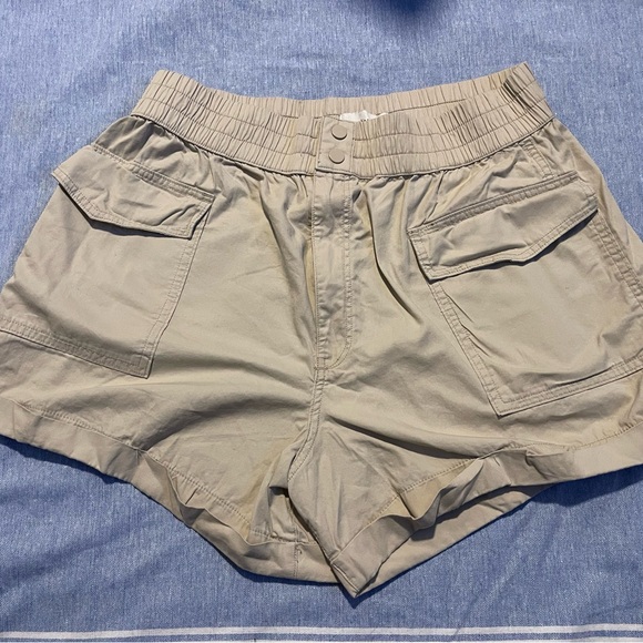 Abercrombie & Fitch Pants - Abercrombie Women's Utility Cargo Shorts
